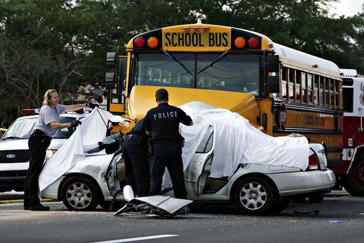 When to Seek Legal Representation After a Bus Accident: Expert Advice from a Bus Crash Attorney