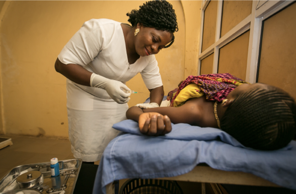 গর্ভনিরোধক ব্যবহারের সঠিক পদ্ধতি ও সুবিধা